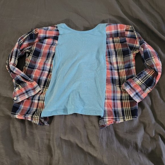 Snow Creatures Shirt - Picture 2 of 3